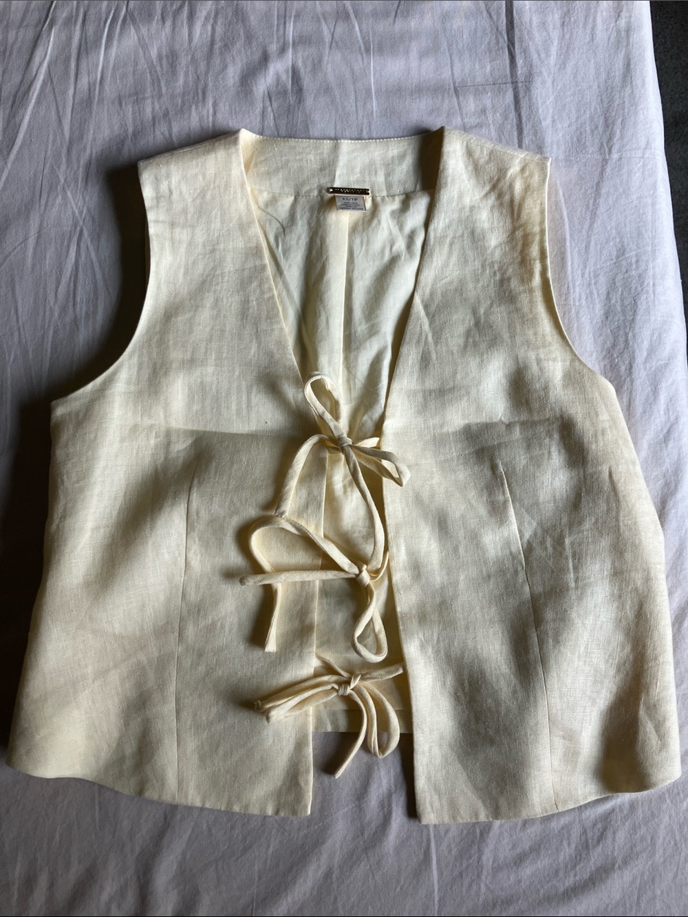 Magaschoni Butter Yellow Tie-Front Linen Vest